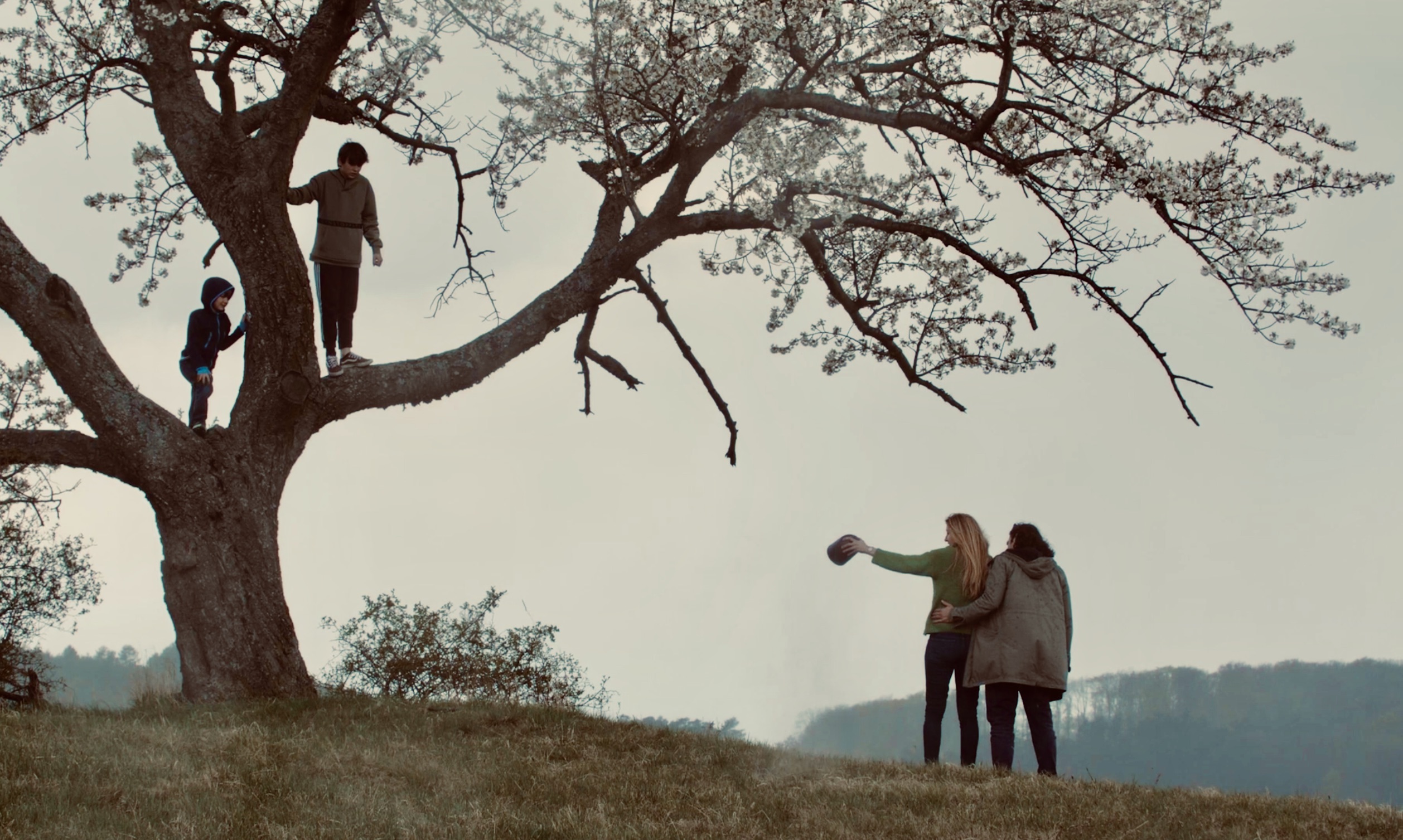 Foto z filmu Hranice vernosti