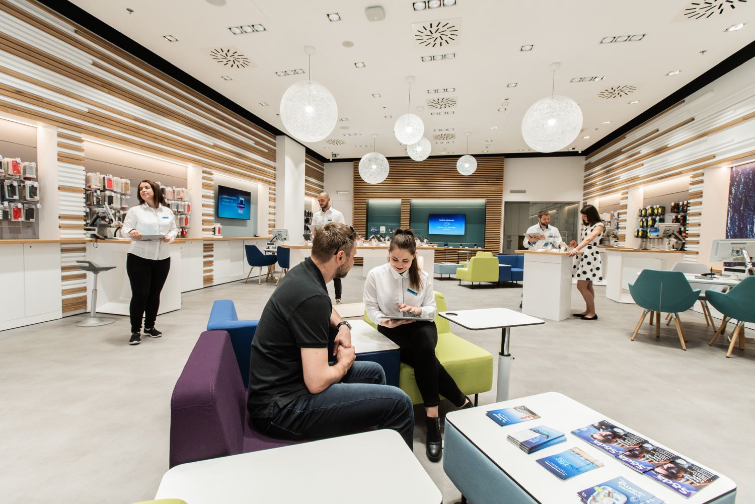 Nová predajňa O2 v bratislavskom Auparku Foto: O2