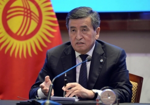 Kirgizsk&yacute; s&uacute;d zmrazil &uacute;čty m&eacute;di&aacute;m, prezident to kritizuje