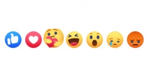 Facebook pridal nov&yacute; emotikon - objatie