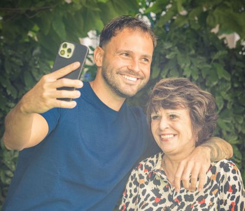 JOJ prich&aacute;dza s v&yacute;razne zmenenou &scaron;ou MAMA, OŽEŇ MA, až s 36 protagonistami (FOTO)