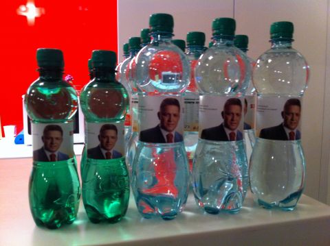 Eur&oacute;pska komisia pripravuje nariadenie o politickej reklame