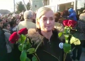 Smer, ktor&yacute; nepustil Zlaticu Ku&scaron;n&iacute;rov&uacute; na oslavy MDŽ, obviňuje hyenistick&eacute; m&eacute;di&aacute; (VIDEO)