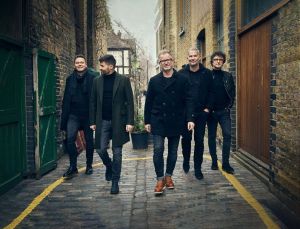 Nov&yacute; album skupiny Hex je na svete. Vol&aacute; sa Kde je tu l&aacute;ska? (VIDEO)