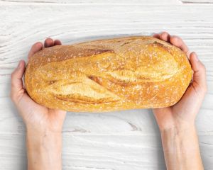 BILLA sp&aacute;ja sily s Nad&aacute;ciou DEDO, v projekte CHLEBODARCA roz&scaron;iruj&uacute; pomoc pre ľud&iacute; v n&uacute;dzi