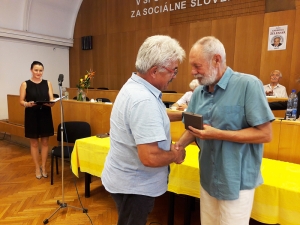 Zomrel b&yacute;val&yacute; hovorca HZDS a novin&aacute;r Jozef &Scaron;ucha