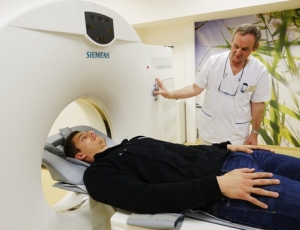 Ktor&eacute; m&eacute;di&aacute; o kauze CT mlčali?