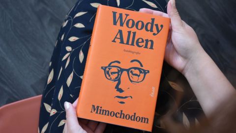 Životopis Woodyho Allena Mimochodom... zábavný a celebritný