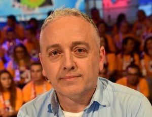 Moder&aacute;tor RTVS nap&iacute;sal ďal&scaron;iu knihu - Hanina hviezda