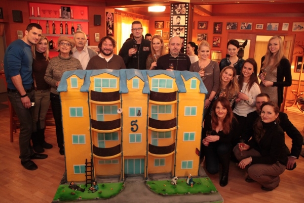 Najsledovanej&scaron;&iacute; slovensk&yacute; seri&aacute;l Panel&aacute;k oslavuje 5 rokov