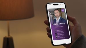 SWAN stavil na digit&aacute;lne vizitky. Vďaka NFC technol&oacute;gii &scaron;etr&iacute; pr&iacute;rodu aj firemn&eacute; n&aacute;klady