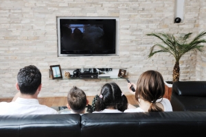Orange TV men&iacute; podmienky, zv&yacute;hodňuje svojich z&aacute;kazn&iacute;kov