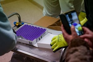 Adela Vinczeov&aacute; sa na v&yacute;chode Slovenska dala zaočkovať (FOTO)