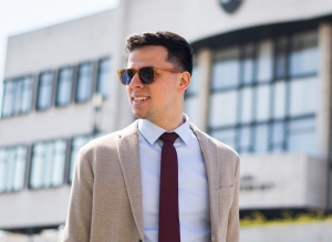 Do parlamentu kandiduje aj b&yacute;val&yacute; redaktor, ktor&yacute; musel od&iacute;sť z RTVS