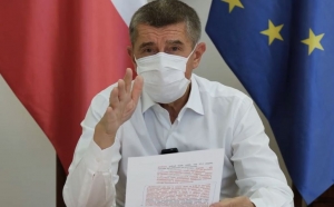 Zeman aj Babi&scaron; vyst&uacute;pia v telev&iacute;zii s prejavmi (VIDEO)