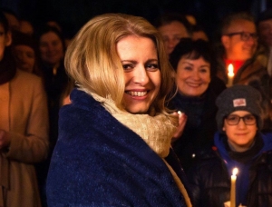 K Čaputovej ide b&yacute;val&yacute; moder&aacute;tor O 5 min&uacute;t 12, zn&aacute;my koment&aacute;tor aj aktivista