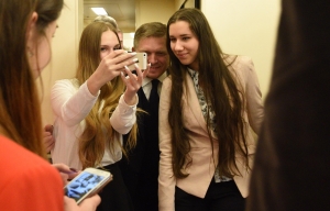 Lengyel a zakladateľ Vrtieť psom ohl&aacute;sili spolupr&aacute;cu