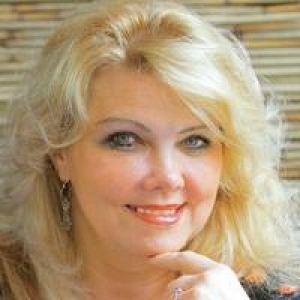 Zomrela analytička Eva Ja&scaron;&scaron;ov&aacute;