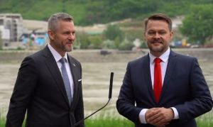 Pellegrini priv&iacute;tal ofici&aacute;lne v Hlase redaktora JOJ (VIDEO)