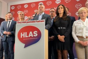 Vyhl&aacute;senie Pellegriniho: O zostaven&iacute; vl&aacute;dy budeme rokovať už len so Smerom a SNS (NAŽIVO)