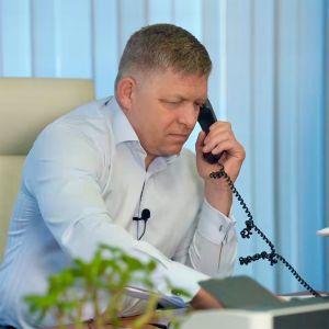 Fico telefonoval s Donaldom Trumpom
