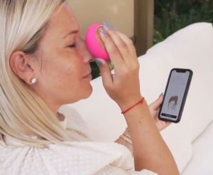 Dominika Cibulkov&aacute; - bez etiky v očkovan&iacute;, bez etiky v reklame