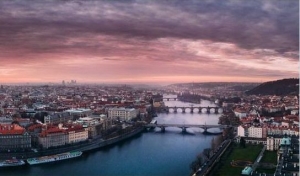 Poľsko sa vo svete promuje fotografiami Prahy (FOTO)