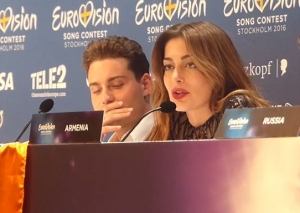 Eurov&iacute;zia rie&scaron;i poru&scaron;enie pravidiel, objavila sa zak&aacute;zan&aacute; vlajka