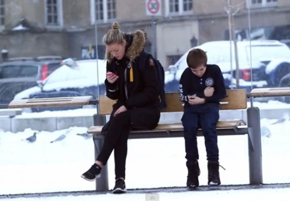 Algoritmy na soci&aacute;lnych sieťach uzatv&aacute;raj&uacute; ľud&iacute; do informačn&yacute;ch bubl&iacute;n a rozdeľuj&uacute; spoločnosť