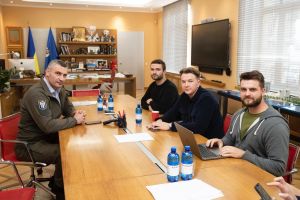 Kyjev bude využ&iacute;vať slovensk&uacute; aplik&aacute;ciu na komunik&aacute;ciu s občanmi a boj s dezinform&aacute;ciami