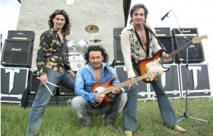 Europa 2 protestovala &ndash; hrala Jakubca, Tublatanku aj Darinku