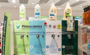 DM drog&eacute;ria sp&uacute;&scaron;ťa testovanie plniacich stan&iacute;c na niektor&eacute; prostriedky