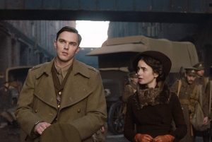 Tolkienova rodina kritizuje nov&yacute; film o autorovi P&aacute;na prsteňov (VIDEO)