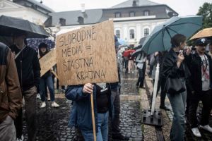Matovič po Ficovej utajenej správe SIS: SISka po celom Slovensku sleduje ľudí, ktorí sa občiansky angažujú