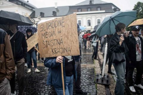 Matovič po Ficovej utajenej spr&aacute;ve SIS: SISka po celom Slovensku sleduje ľud&iacute;, ktor&iacute; sa občiansky angažuj&uacute;
