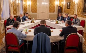 Minister Tak&aacute;č utek&aacute; z boja a odmieta diskutovať