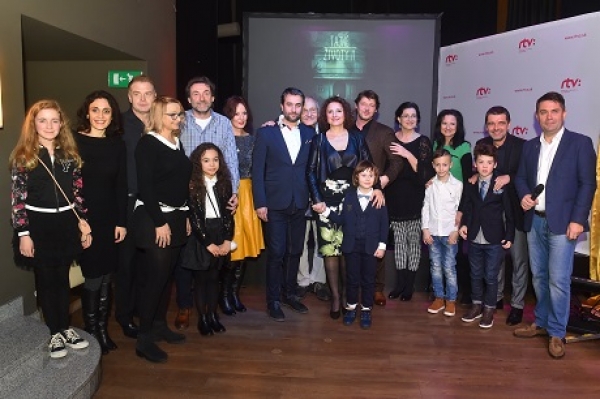 Kto koho hr&aacute; v seri&aacute;li Tajn&eacute; životy II, pribudli nov&eacute; postavy