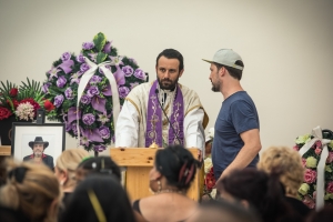 Kto je kto v seri&aacute;li Hrob&aacute;ri (FOTO)