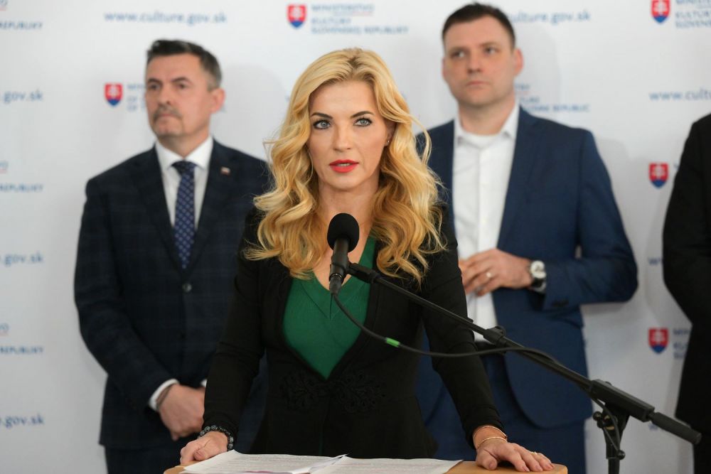 Ficova vláda ohrozuje slobodu médií, PS preto podáva podnet na Európsku komisiu
