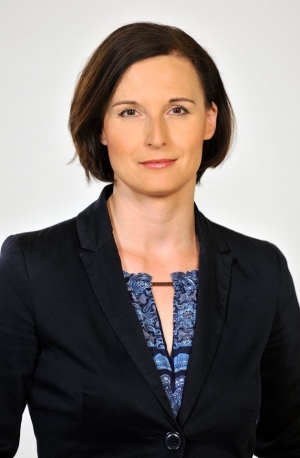 Na Kri&scaron;t&aacute;ľov&eacute; kr&iacute;dlo je nominovan&aacute; aj redaktorka Oľga Bakov&aacute;