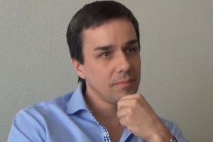 Do parlamentu kandiduje viacero hovorcov, ist&eacute; miesto m&aacute; len Erik Tom&aacute;&scaron;