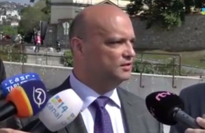 Prečo telev&iacute;zie prehliadli opit&eacute;ho &scaron;t&aacute;tneho tajomn&iacute;ka?