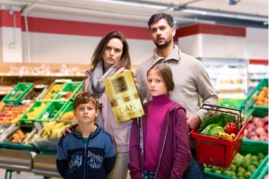 Lidl, Billa, Tesco a ďal&scaron;&iacute; sa spojili, v spote upozorňuj&uacute; na hrozbu zdraženia potrav&iacute;n (VIDEO)