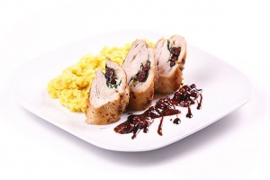 Catering pln&yacute; luxusu a chutnej noblesy "THE FORK"!