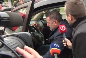 Weissov pr&aacute;vnik takmer privrel redaktorovi JOJ hlavu a ruku