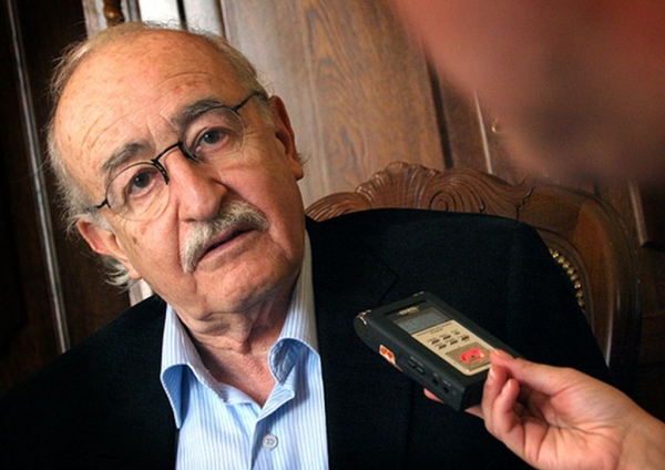 Na Juraja Herza si zaspom&iacute;na jeho dvorn&yacute; kameraman Dodo &Scaron;imončič