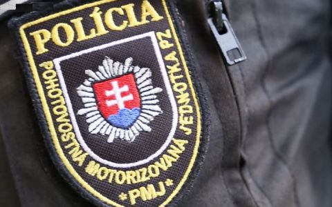 Podpredseda vl&aacute;dy SR mal dopravn&uacute; nehodu, nie Fico