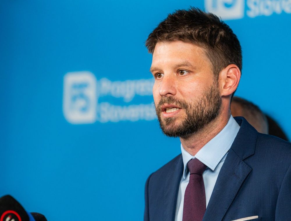 &Scaron;imečka: Toto je &scaron;ialen&eacute;. Autorom dokumentu na moje odvolanie je samotn&yacute; &scaron;&eacute;f SIS