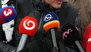 Dlhoročn&yacute; redaktor a moder&aacute;tor JOJ smeruje do politiky