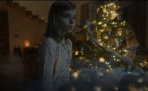 Slovensk&aacute; sporiteľňa v kampani vyz&yacute;va k zodpovedn&eacute;mu spr&aacute;vaniu sa počas Vianoc